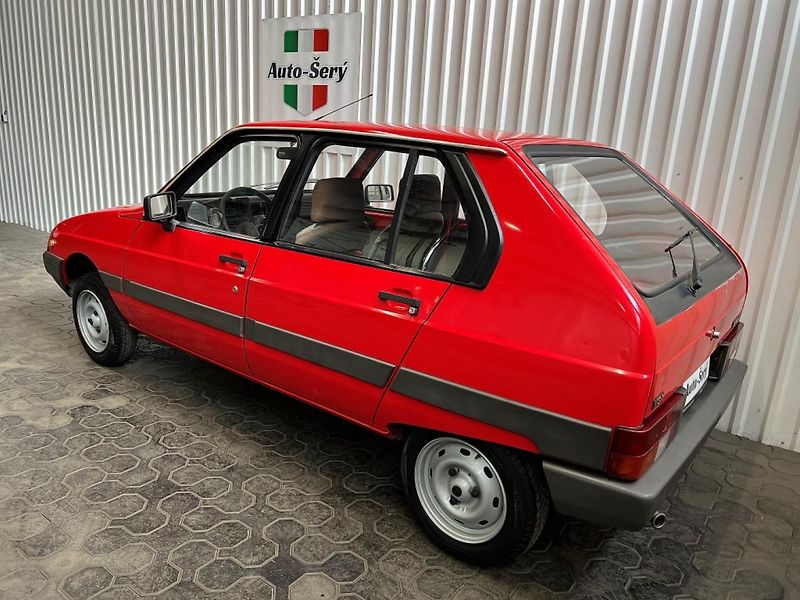 Citroën Visa Veterán - fotka 5 z 32