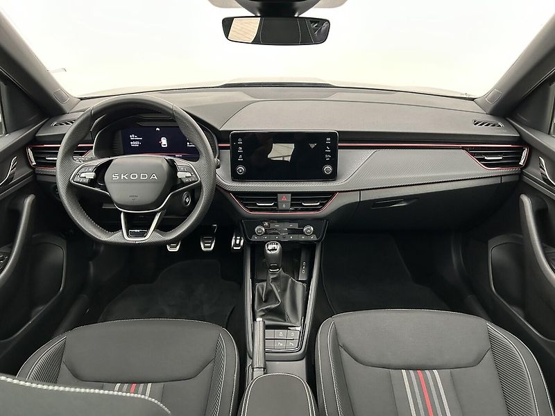 Škoda Kamiq 1.0 TSI Monte Carlo - fotka 6 z 26