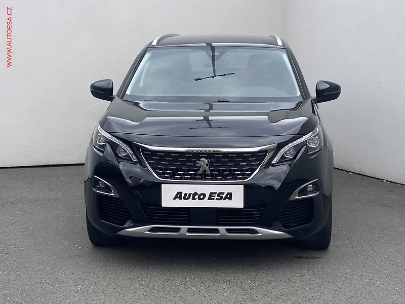 Peugeot 5008 (2019) 2.0 HDi, Allure, AT, LED - fotka 2 z 18