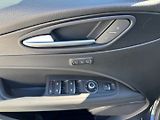 Alfa Romeo Stelvio (2018) 2,0 T 206 KW Q4 AT ZF8 SUPER - náhled 29