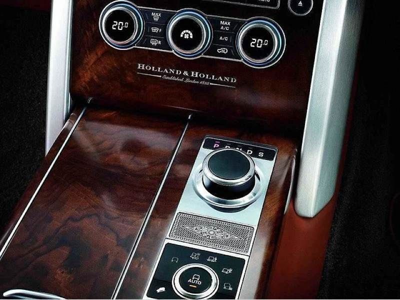 Range Rover v edici Holland & Holland.