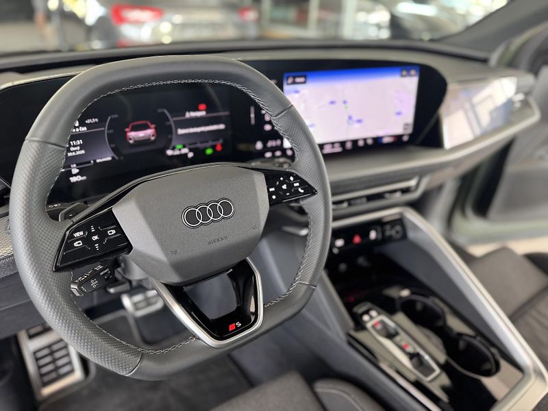 Audi Q5 TDI Quattro*S-LINE*360*KeyLess - fotka 10 z 40