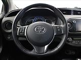 Toyota Yaris 1,5 i Hybrid Comfort At. - náhled 17