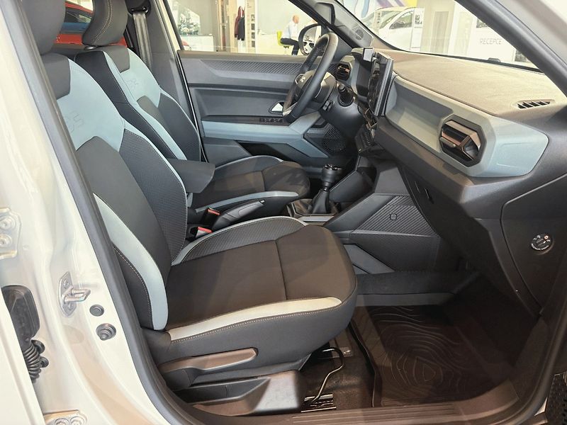 Dacia Duster (2026) extreme mild hybrid 140 - fotka 4 z 7