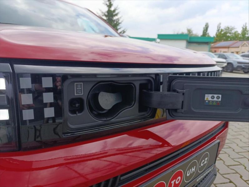 Fiat Grande Panda (2025) 113k BEV 44kWh - fotka 23 z 24