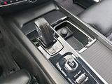 Volvo V60 (2021) 2.0 B4 145kW A/T Kůže - náhled 12