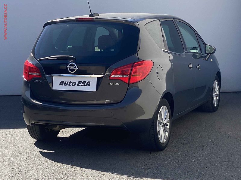 Opel Meriva (2017) 1.4T, Innovation - fotka 4 z 15