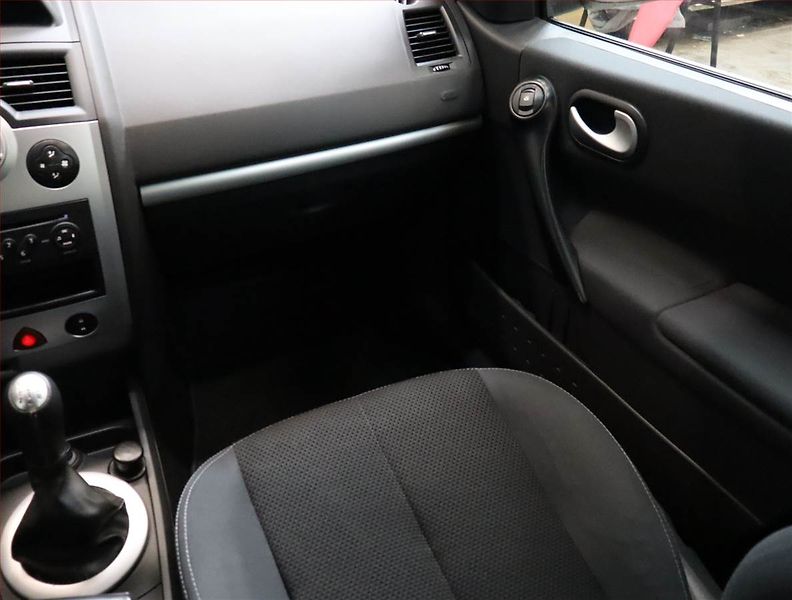 Renault Mégane (2009) 1.4 16V , ČR,1.maj, Serv.kniha - fotka 8 z 16