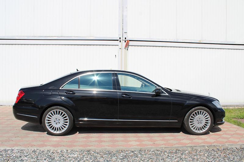 Mercedes-Benz Třídy S S 500 CDI Long - fotka 3 z 30