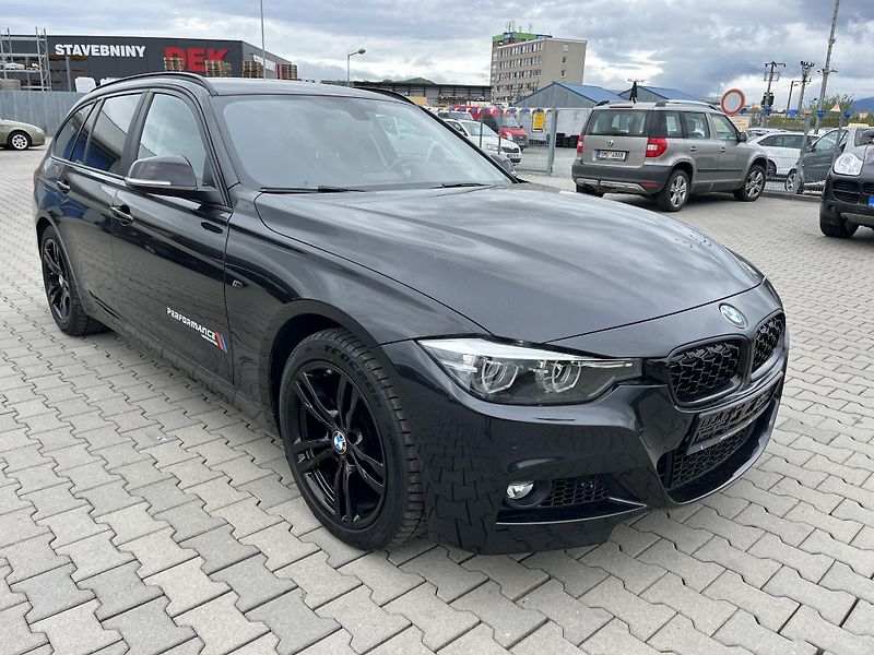 BMW Řada 3 (2016) 320d xDrive - fotka 2 z 14