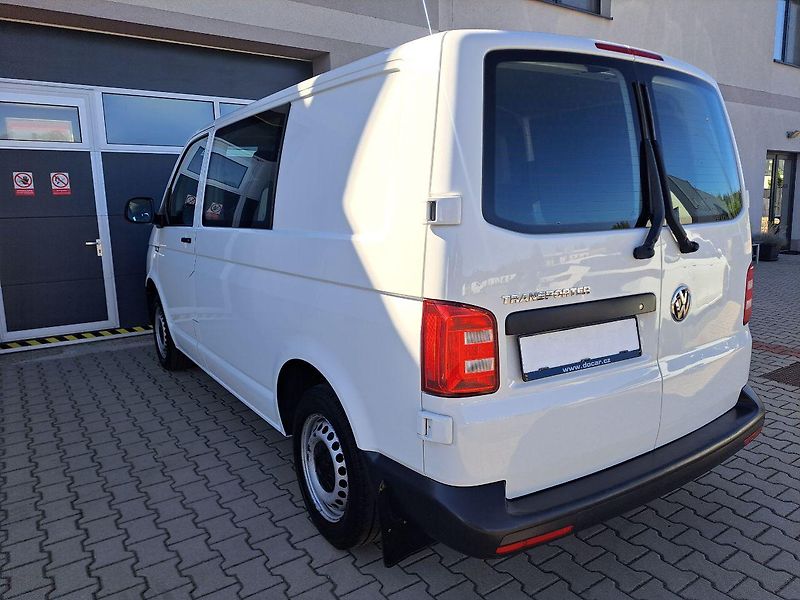 Volkswagen Transporter (2018) 2.0 TSI, 110kW, 6 míst, ZÁRUKA - fotka 9 z 27