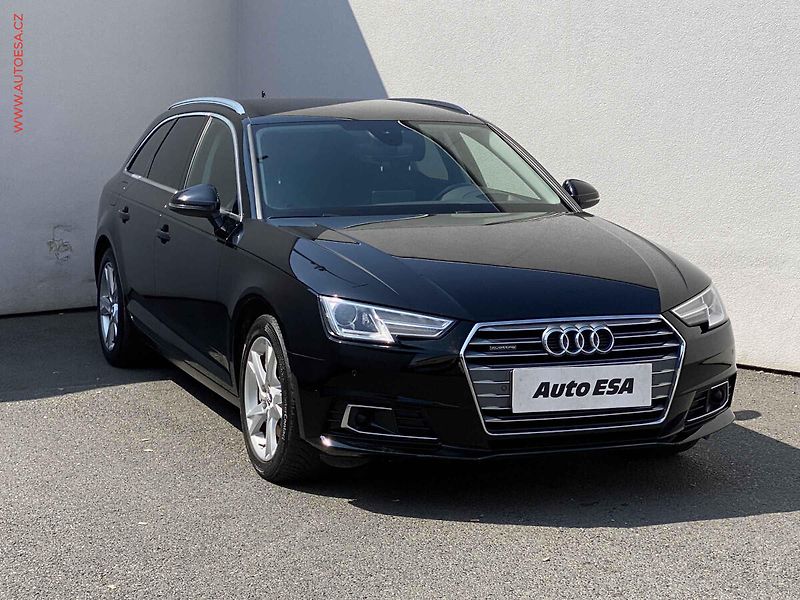 Audi A4 (2018) 2.0 TDi quattro, AT, bixen - fotografie inzerátu