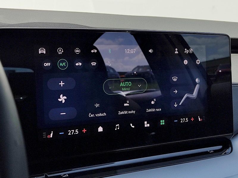 Škoda Octavia (2024) Selection 1,5 Tsi 110 Kw - fotka 15 z 37