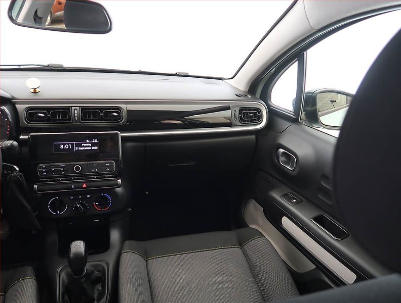 Citroën C3 (2019) 1.2 PureTech, Tempomat - fotka 8 z 20
