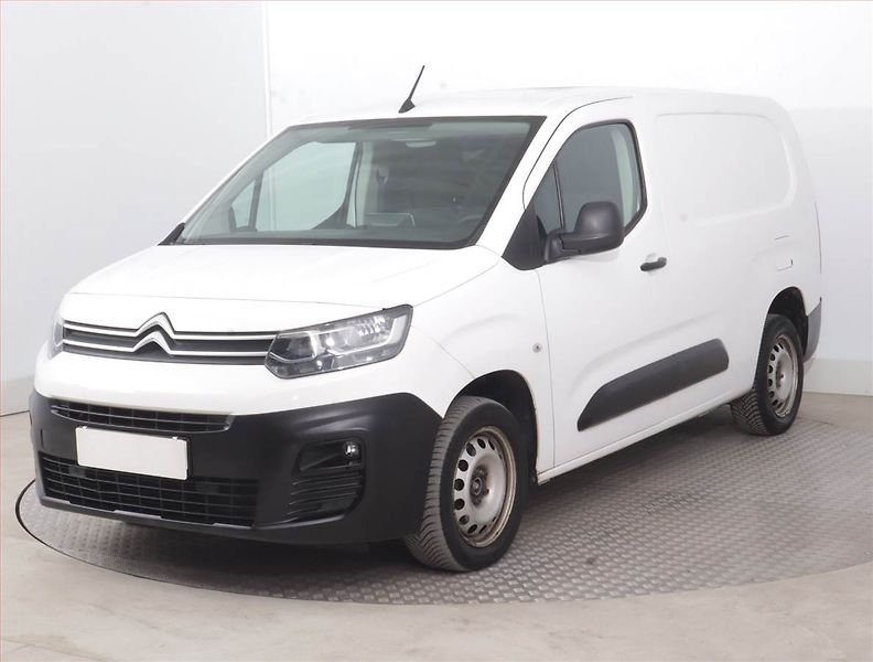 Citroën Berlingo (2021) Maxi 1.5 BlueHDi, 3Místa, DPH - fotka 2 z 16