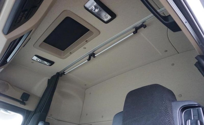Mercedes-Benz Actros - fotka 18 z 20