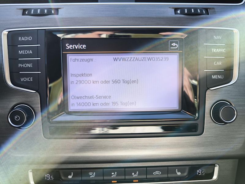 Volkswagen Golf 7 1,4TSI 90kW LED OSRAM 8xALU - fotka 59 z 82