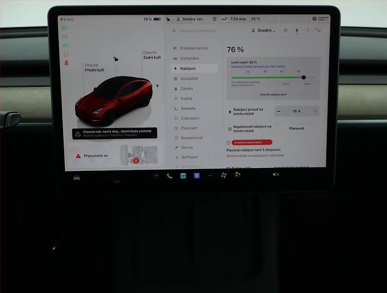 Tesla Model Y (2022) Long Range AWD 79kWh, SoH 91% - fotka 11 z 21