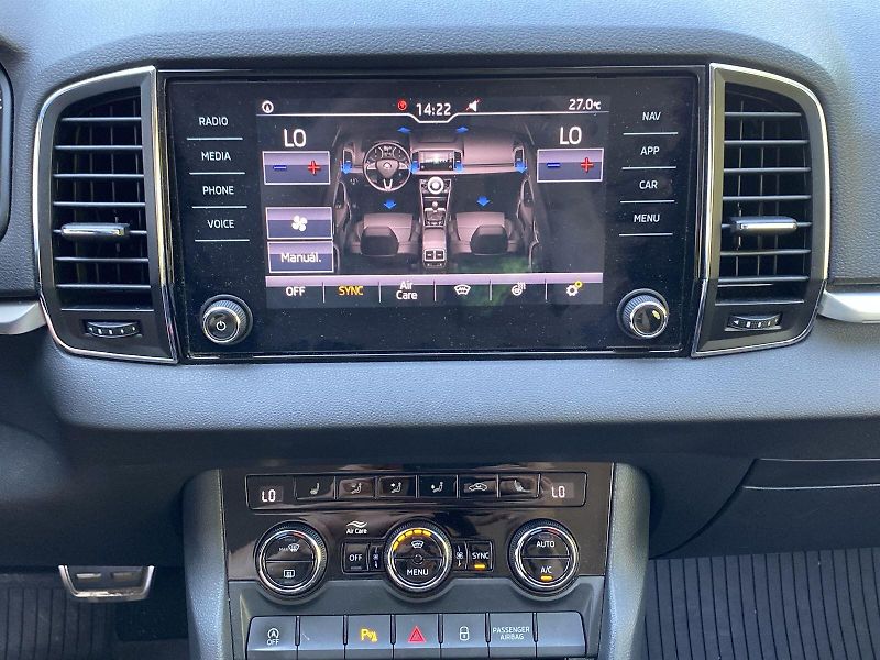 Škoda Karoq (2019) 1.5 TSI 4x4 DSG Style - fotka 12 z 36
