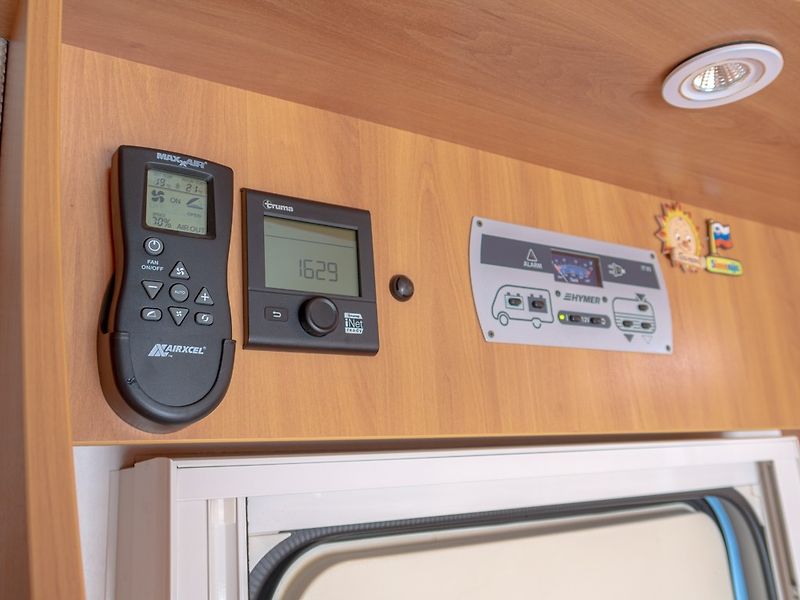 Hymer (2009) 2.3JTD 96KW - fotka 69 z 78