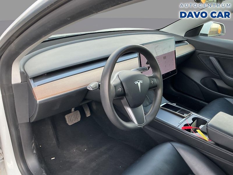 Tesla Model 3 LR 366kW 75kWh AWD DPH - fotka 3 z 25