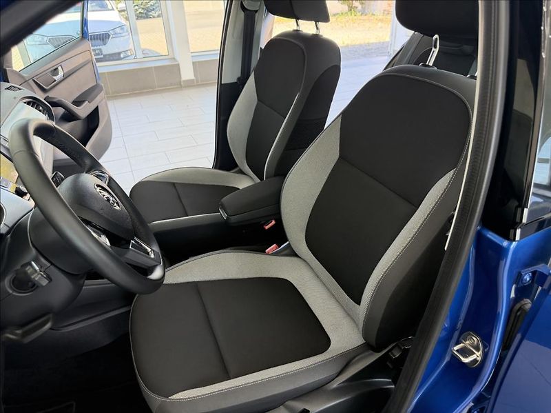 Škoda Fabia 1,2 TSi, 1.maj,klimatronic, BT - fotka 10 z 29