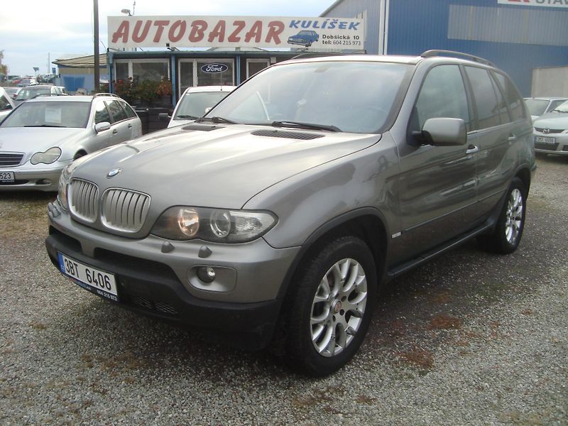 BMW X5 (2004) 3,0D  4x4 - fotka 1 z 16
