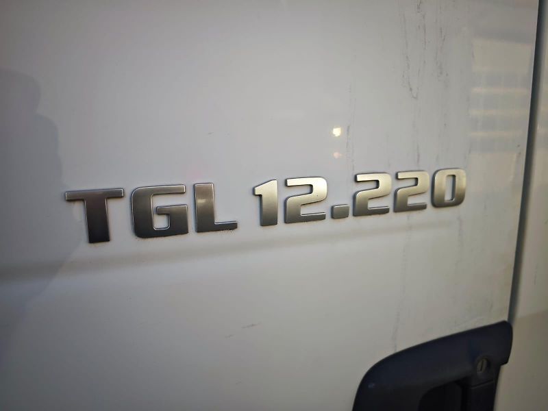 MAN TGL 12.220, KLIMA + ČELO, 18 palet - fotka 7 z 30