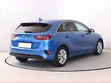 Kia Ceed (2018) Gold 1.4 T-GDI, Automat - náhled 4