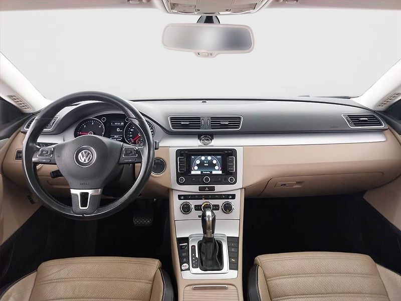 Volkswagen CC (2012) Highline 2.0 TDI, Automat - fotka 8 z 22