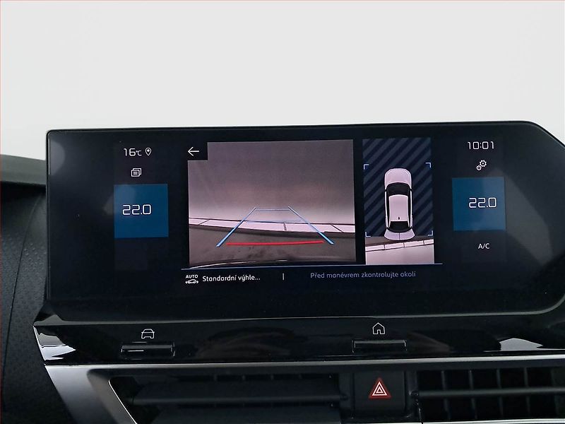 Citroën C4 (2022) 1.2 PureTech, ČR,1.maj - fotka 16 z 19
