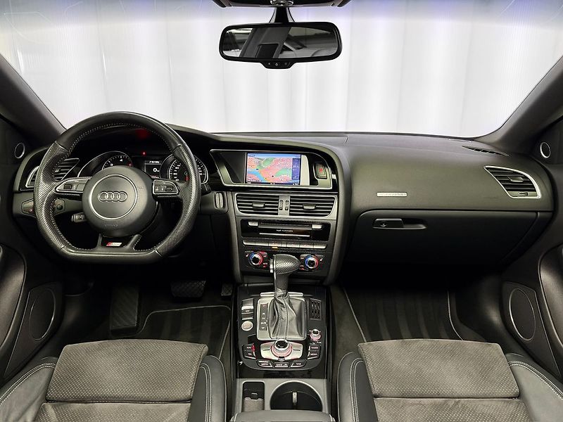 Audi A5 3.0 TDI 180 KW QUATTRO S-LINE - fotka 10 z 27