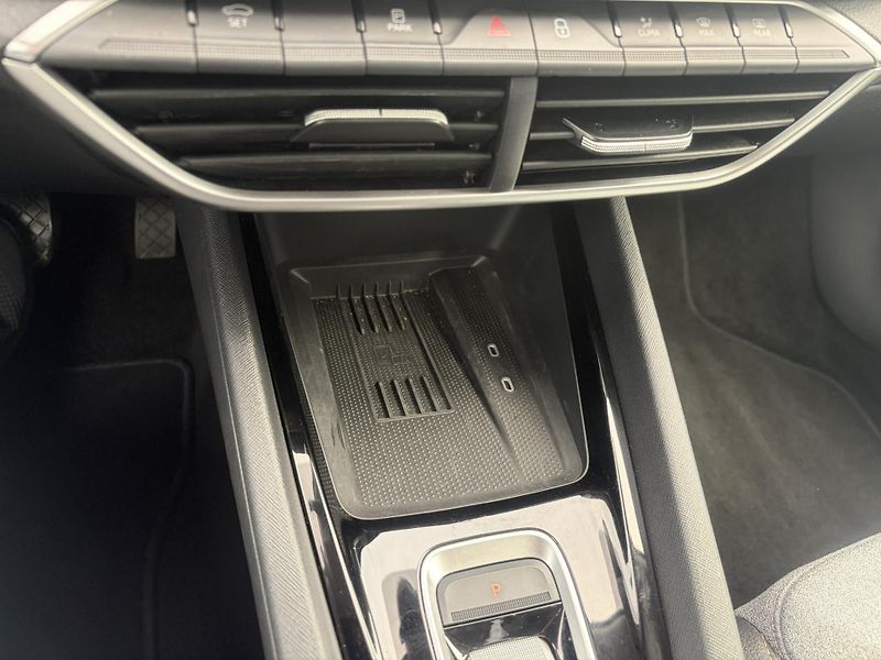 Škoda Octavia 2.0TDI 110 kW DSG TOP SELECTIO - fotka 19 z 22