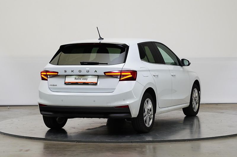 Škoda Fabia - fotka 2 z 25