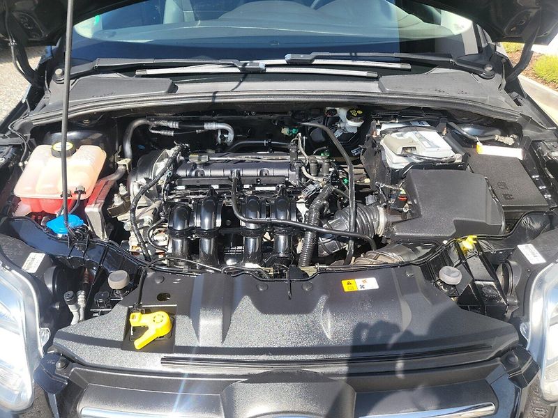 Ford Focus (2011) 1.6 i 16V Rozvody, Nová STK - fotka 23 z 23