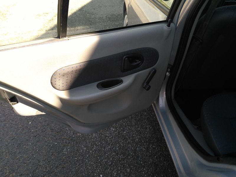Renault Thalia 1,4i klima - fotka 10 z 21