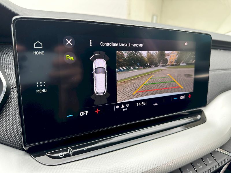 Škoda Octavia (2023) 2.0 TDI 110kW DSG Style Combi - fotka 13 z 21