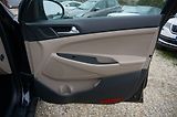 Hyundai Tucson (2016) 2,0 4X4 1,MAJ - náhled 17