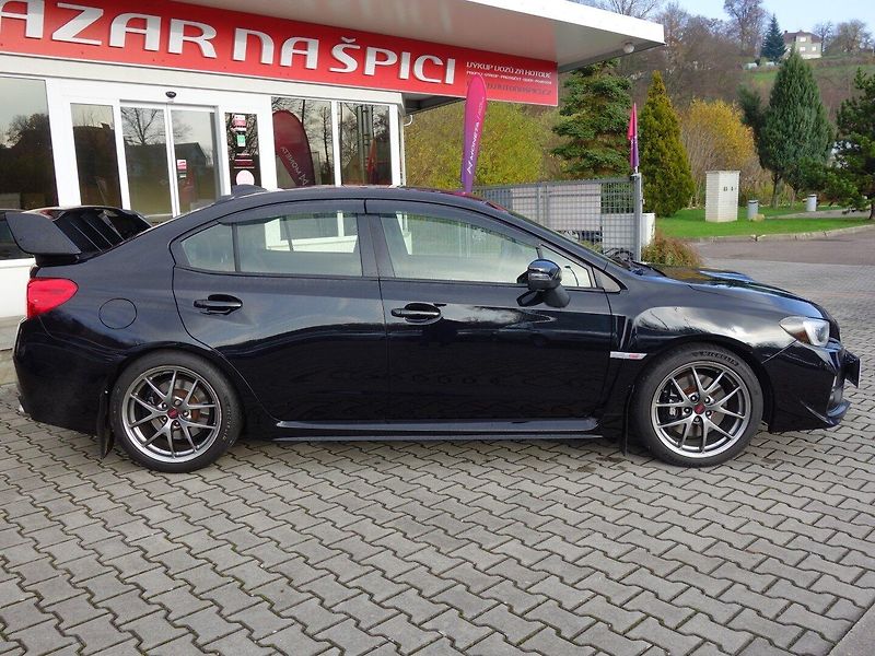 Subaru WRX (2015) 2.5T 227kW PREMIUM - fotka 9 z 32