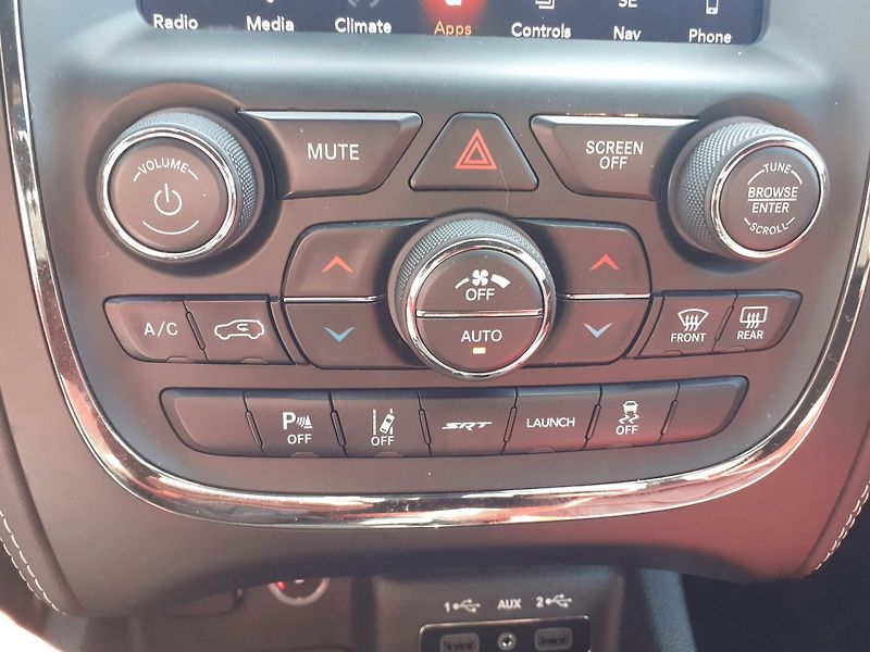 Dodge Durango (2018) 6.4  V8 SRT 4x4 LPG - fotka 18 z 38