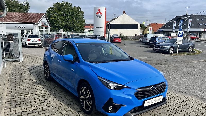 Subaru Impreza 2.0 e-Boxer ACTIVE CVT 4X4 - fotka 3 z 12