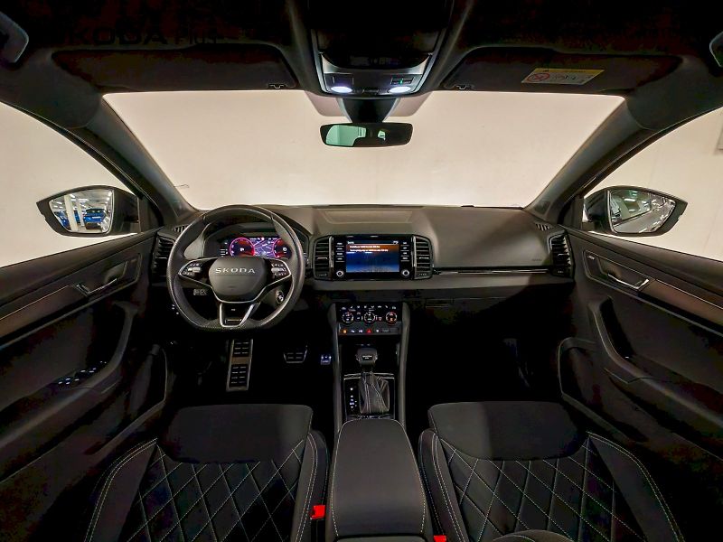 Škoda Karoq (2025) 1.5 TSI 110 kW DSG Sportline - fotka 5 z 31