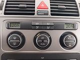 Volkswagen Touran (2007) 1.9 TDI, 7 míst, po STK, Tažné - náhled 15