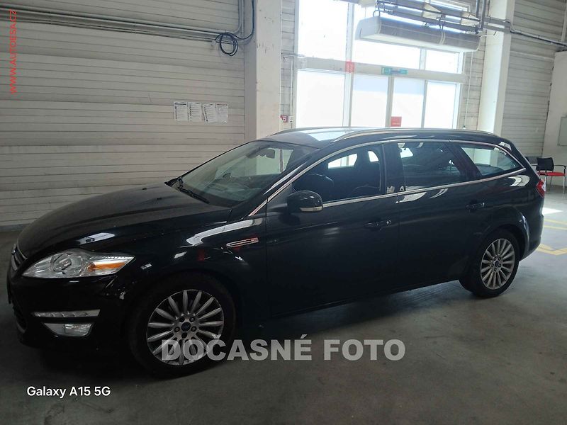 Ford Mondeo (2013) 2.0 TDci, AT, autoAC - fotka 3 z 3