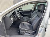 Volkswagen Passat 2,0 TDI HIGHLINE DPH 1.maj ČR - náhled 20