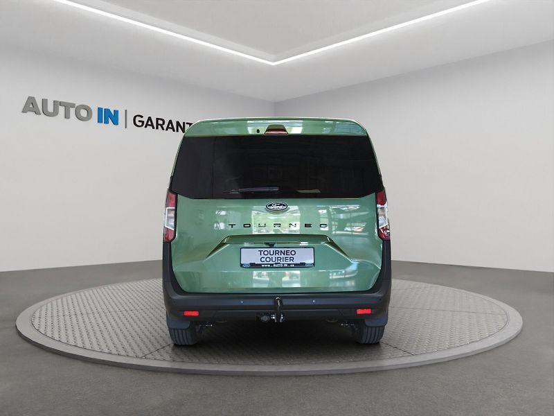 Ford Tourneo Courier (2026) 1,0 EcoBoost 92 kW TOURNEO TIT - fotka 5 z 17
