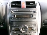 Toyota Auris (2007) 2,0 D-4D 93kW AC TEMP ALU - náhled 20
