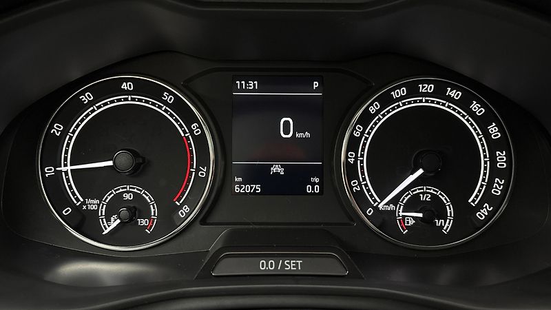 Škoda Scala 1.0 TSI DSG Style - fotka 10 z 25