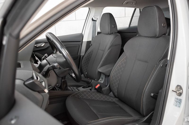 Škoda Scala 1.6 TDI 85kW AMBITION*DPH*ČR 1 - fotka 10 z 37