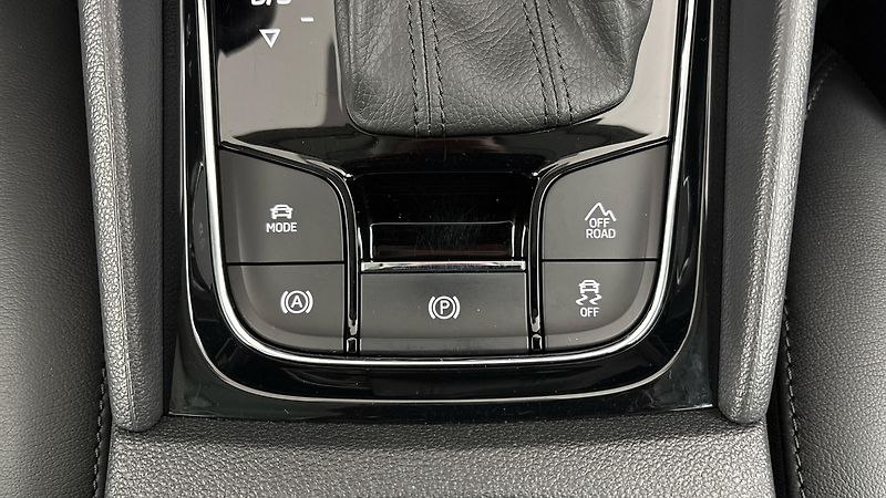 Škoda Kodiaq 2.0 TDI DSG 4x4 L&K - fotka 27 z 32